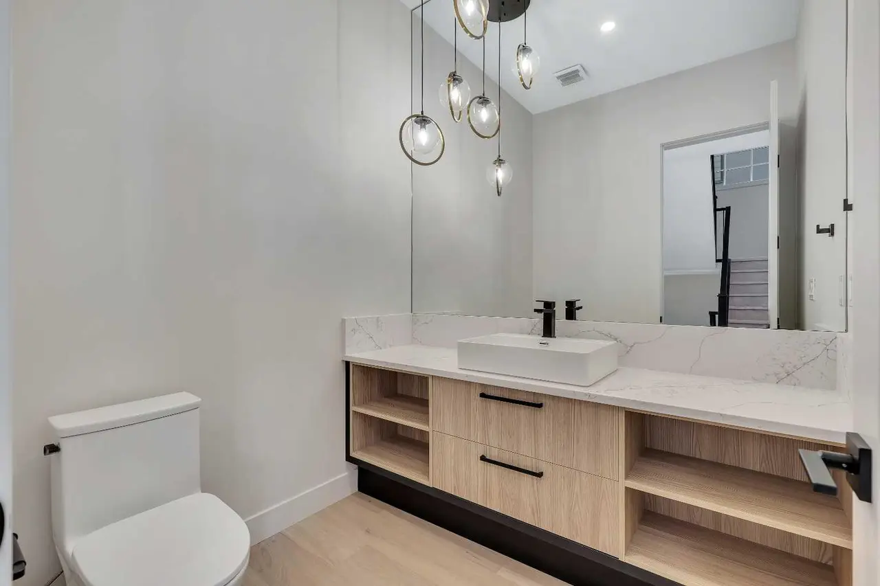 342 Normandy Drive SW