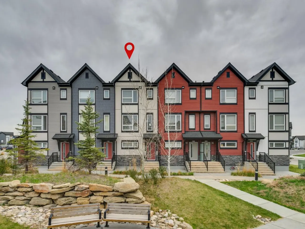108, 11 Evanscrest Mews NW