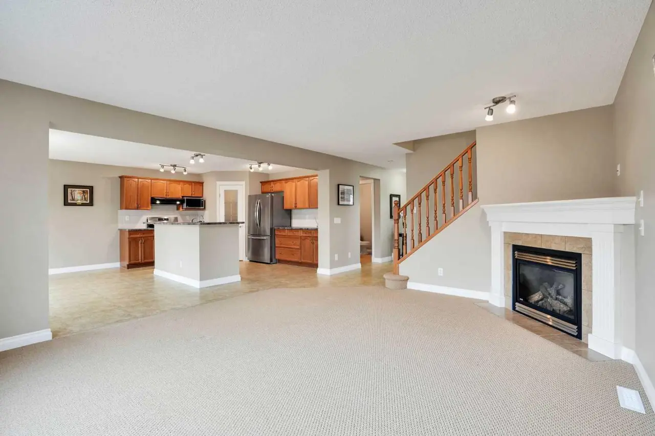 249 Springmere Way 