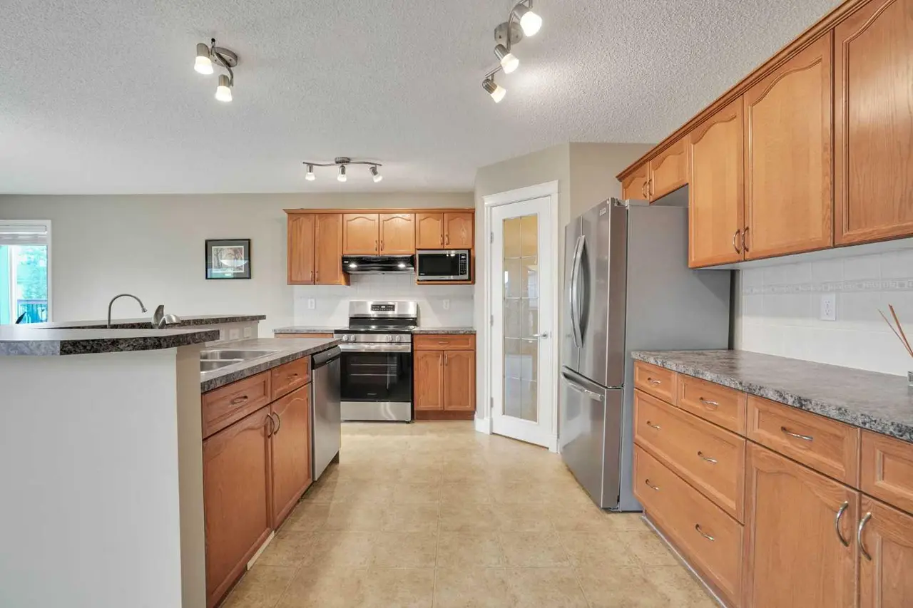 249 Springmere Way 