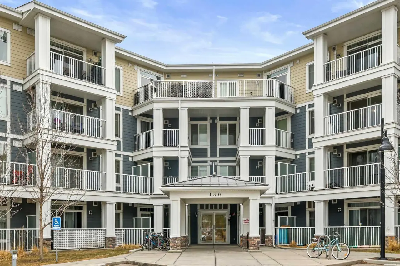 105, 130 Auburn Meadows View SE