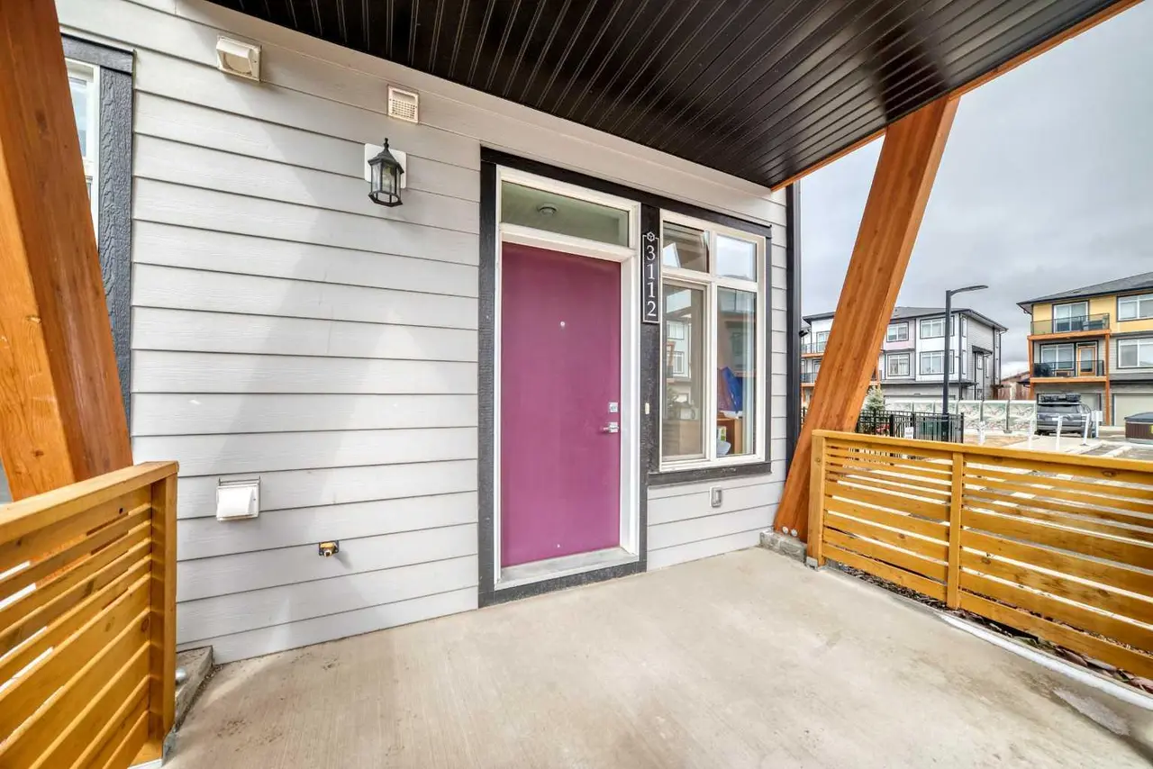 3112, 410 Seton Passage SE