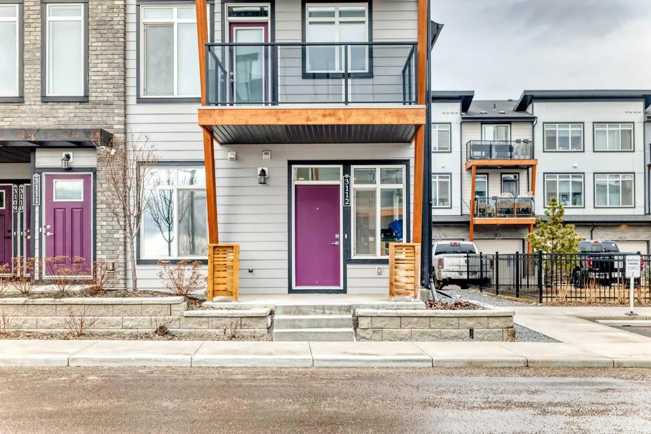 3112, 410 Seton Passage SE