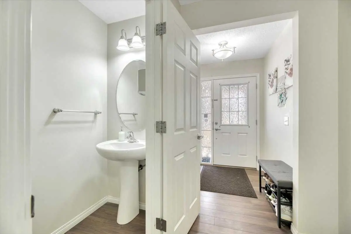 145 Viewpointe Terrace 