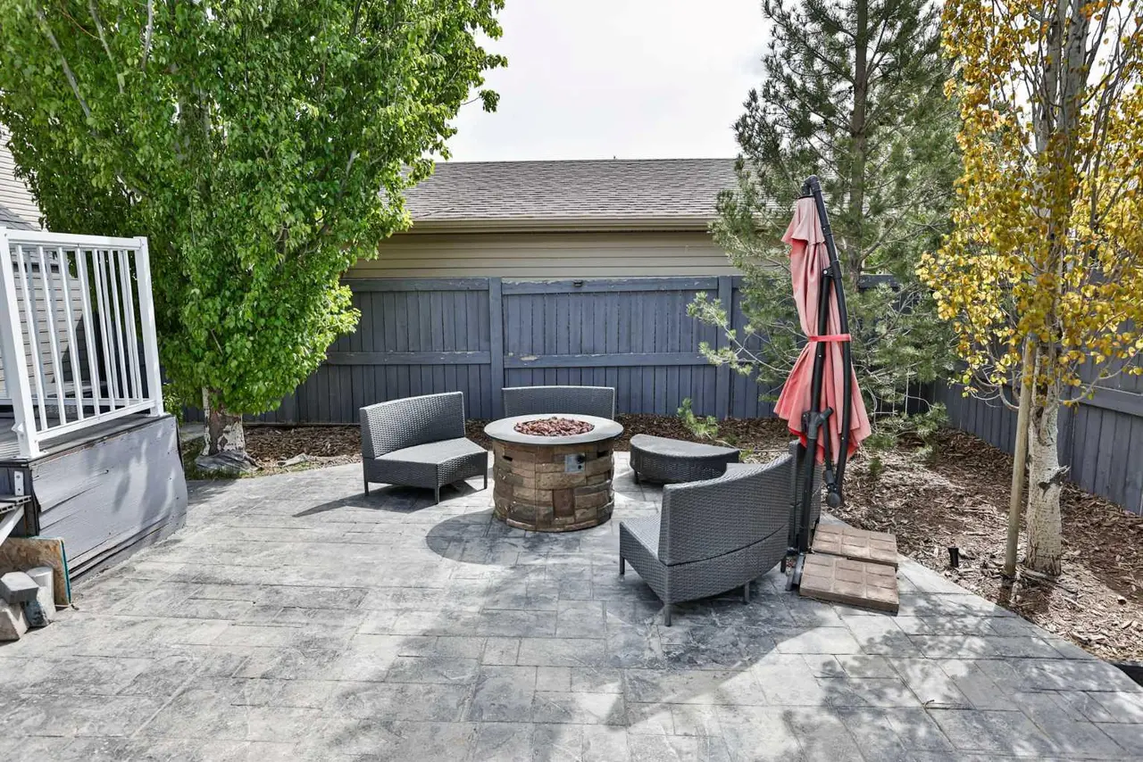 14 Thyrza Burkitt Place N