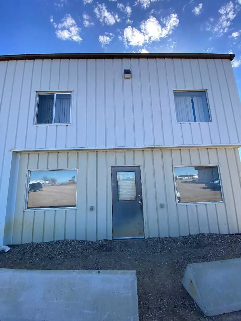 598 Industrial Road E