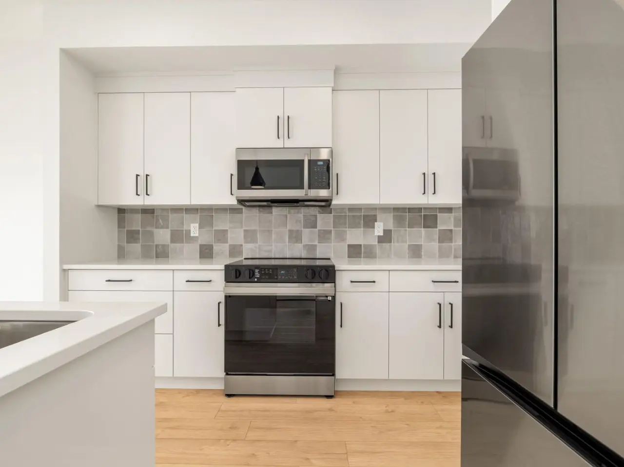 554 Malahat Green W