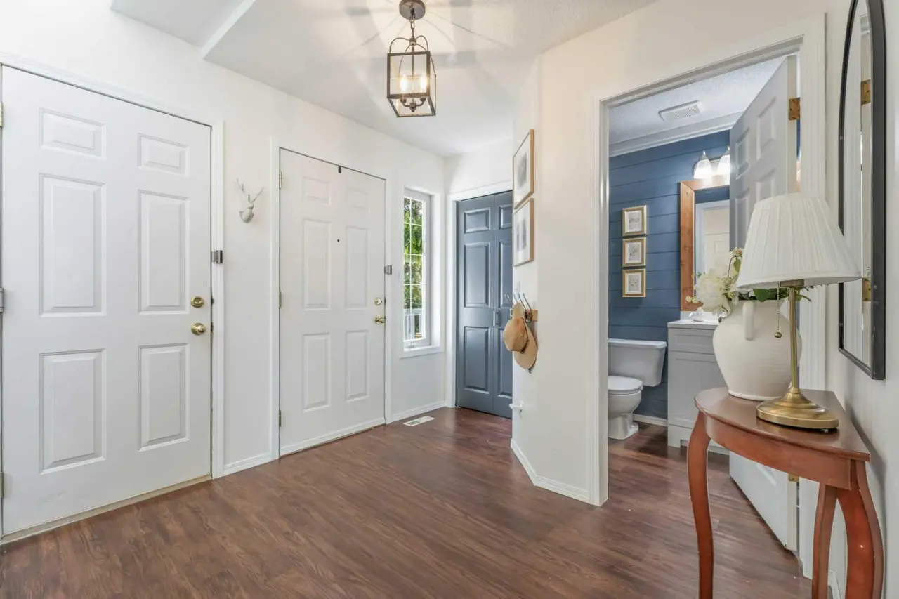 3 Big Springs Hill SE