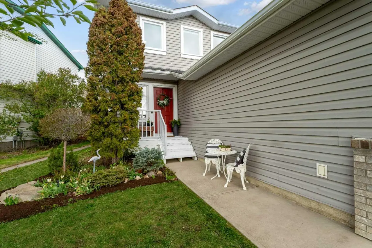 3 Big Springs Hill SE