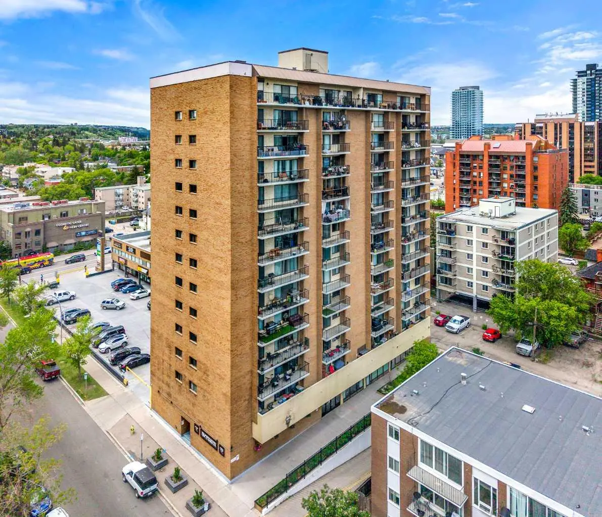 405, 1330 15 Avenue SW