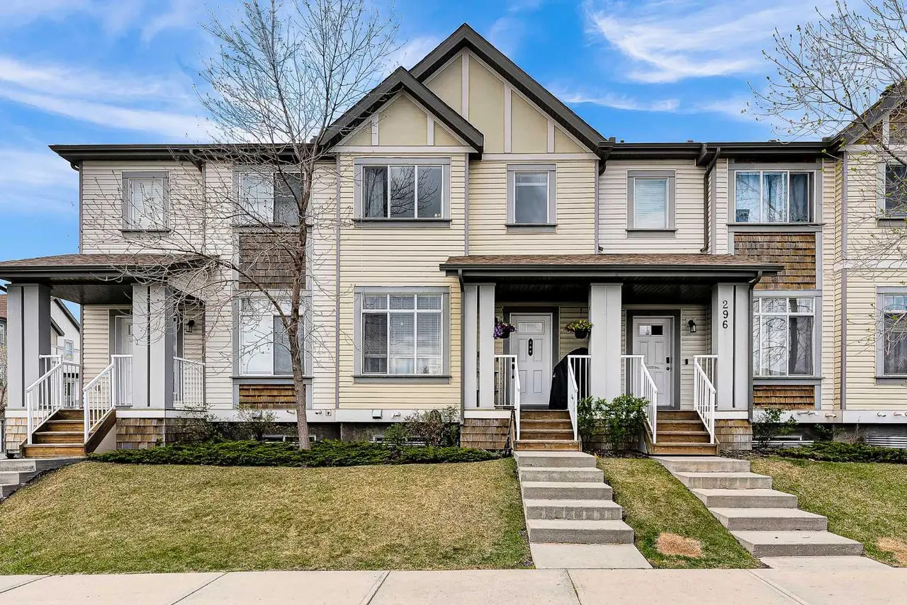 300 Copperstone Cove SE