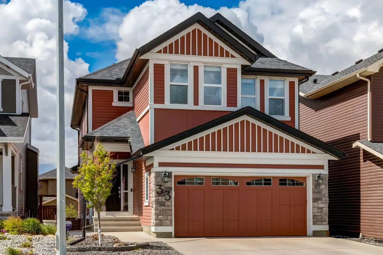 33 Evansglen Drive NW