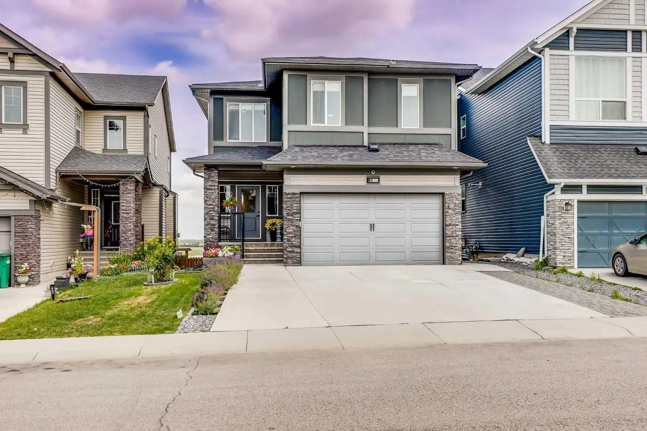 247 Hillcrest Heights SW
