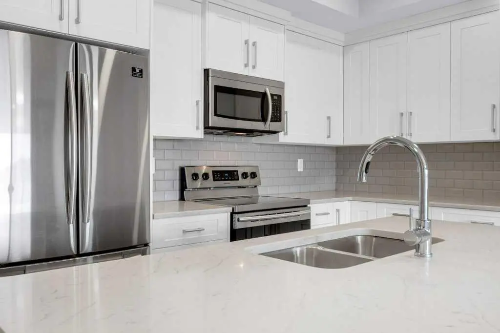 323, 4150 Seton Drive SE