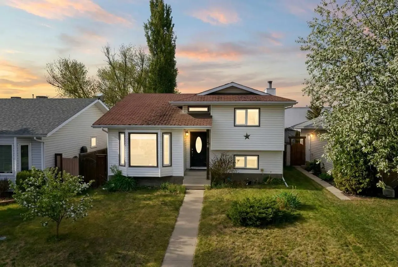 76 Dixon Crescent