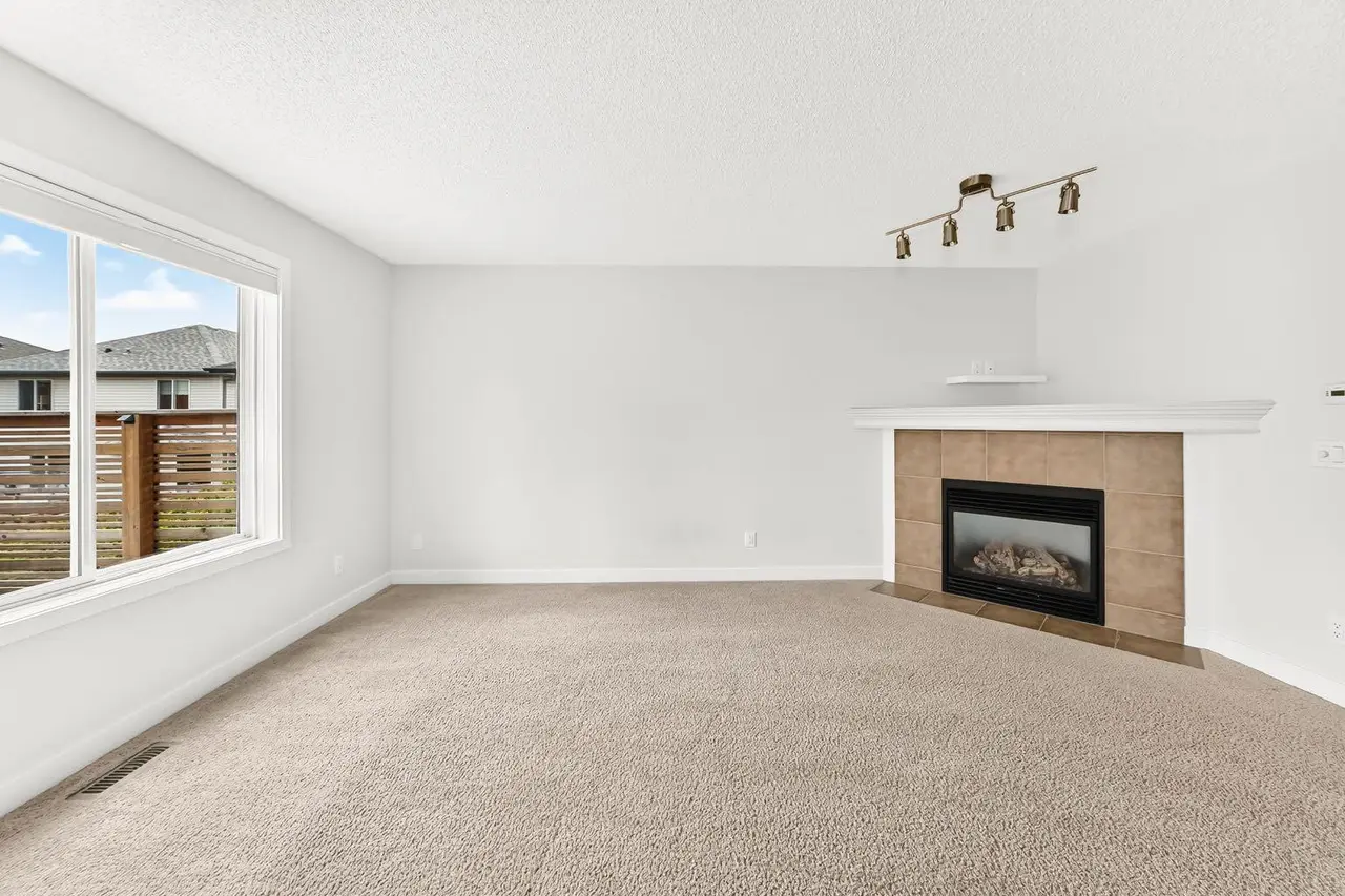 799 Tuscany Drive NW
