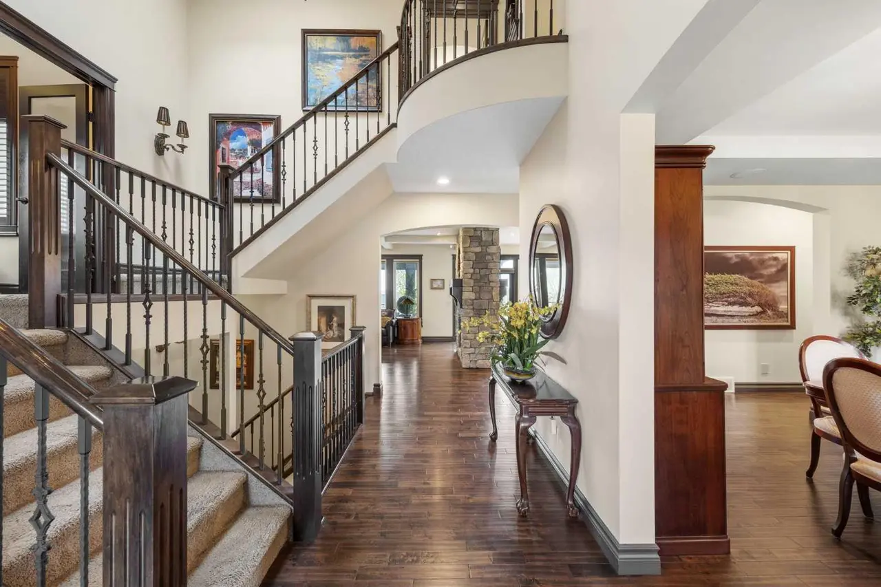 11 Timberline Gate SW