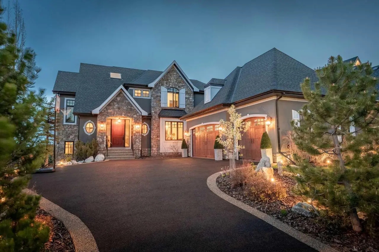 11 Timberline Gate SW