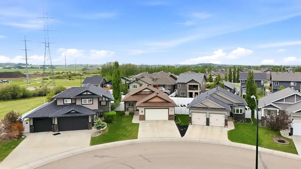 171 Voisin Close 