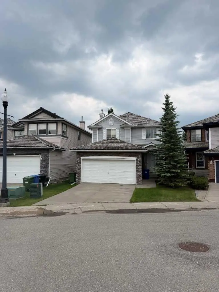 65 Spring Crescent SW