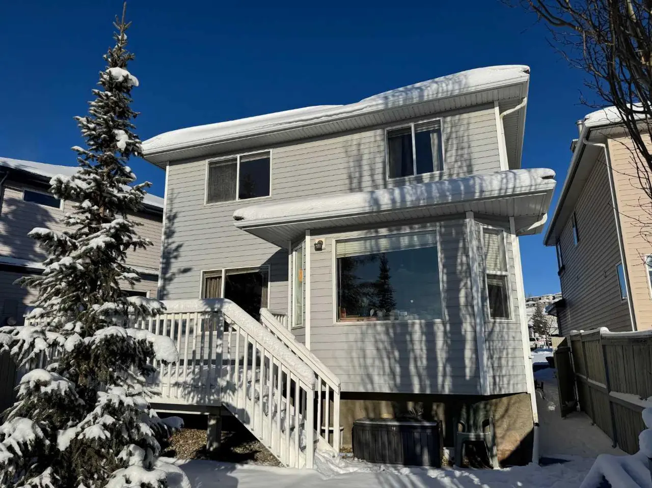 65 Spring Crescent SW