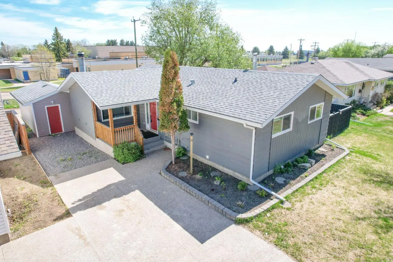 3 Montcalm Avenue
