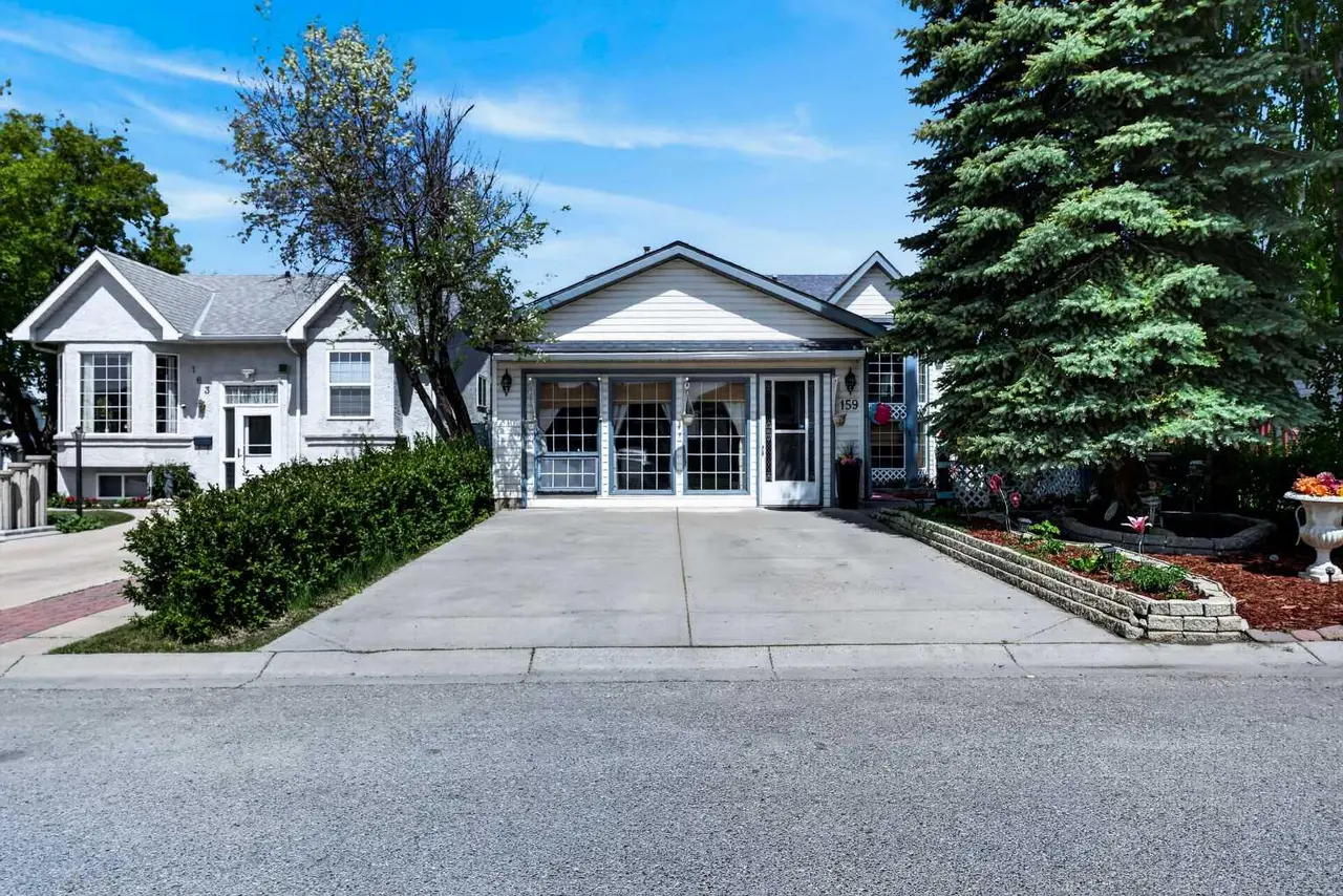 159 Fresno Place NE