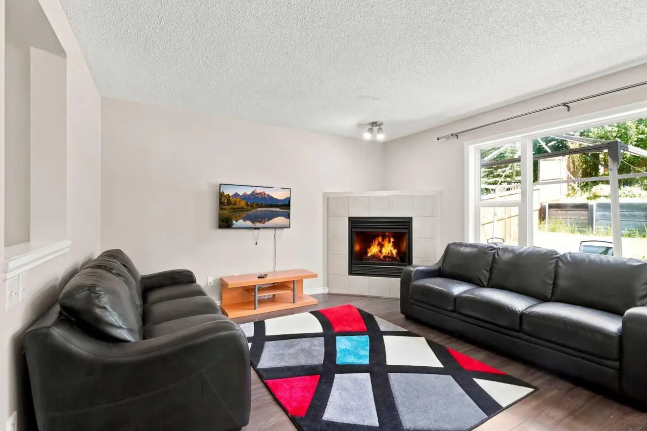 88 Rockyledge Crescent NW
