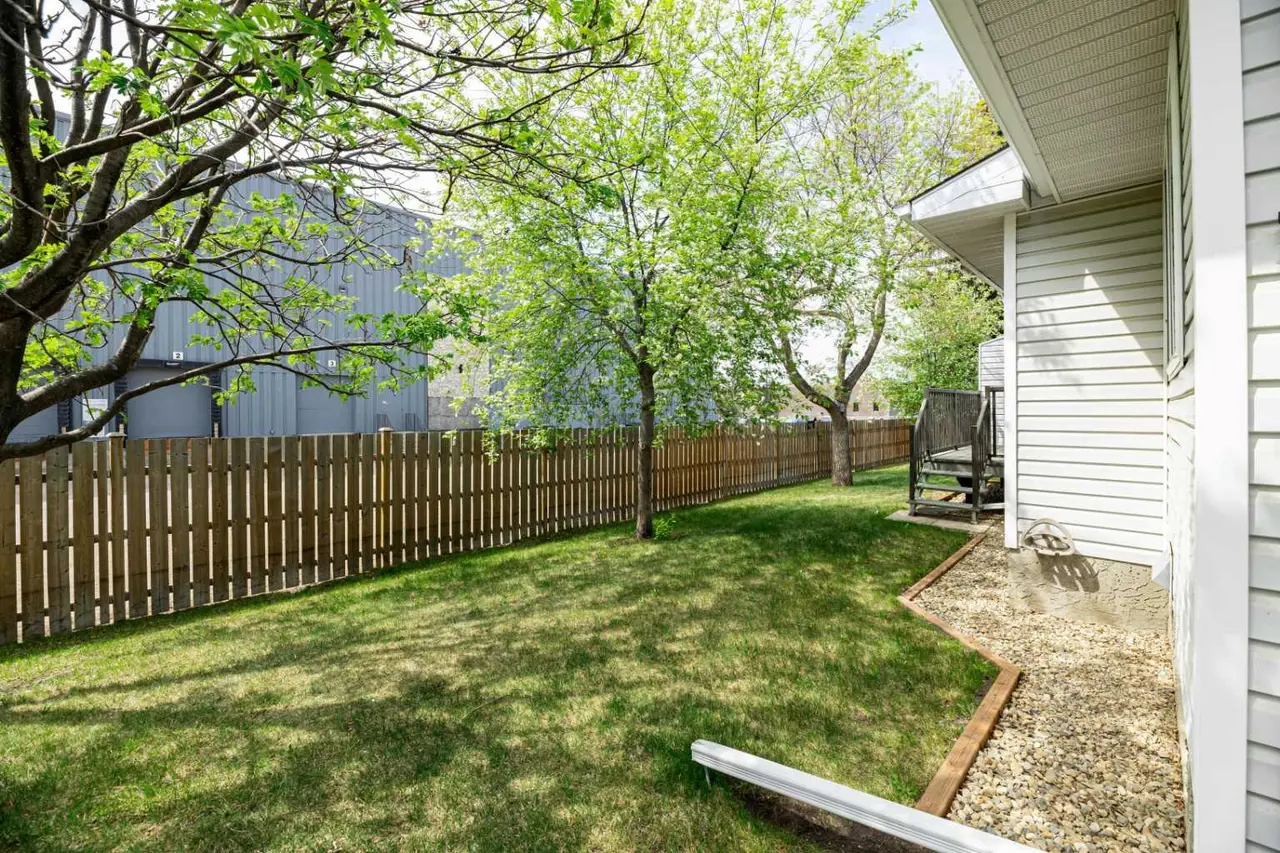 59, 2816 Botterill Crescent 