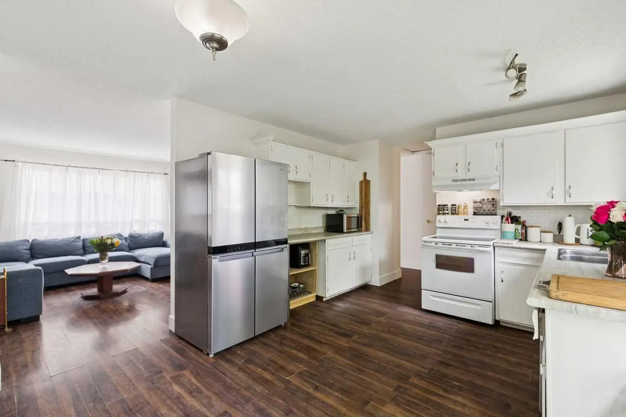 2007 Olympia Drive SE
