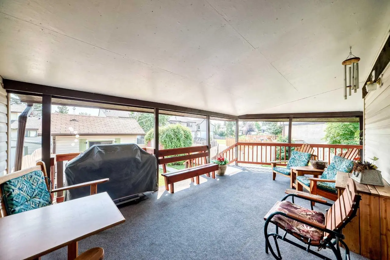 31 Ranchero Bay NW