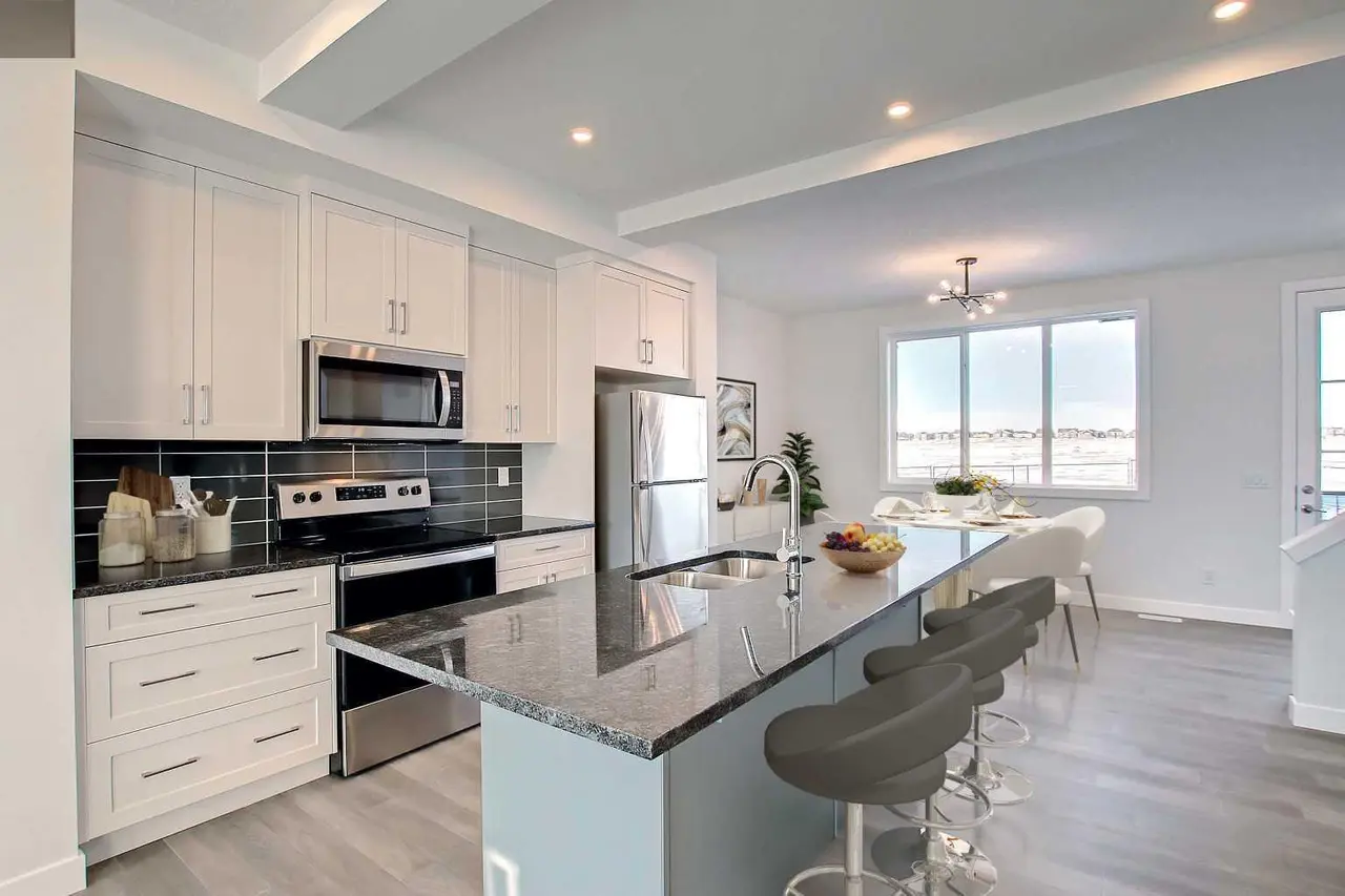 381 Waterford Boulevard 