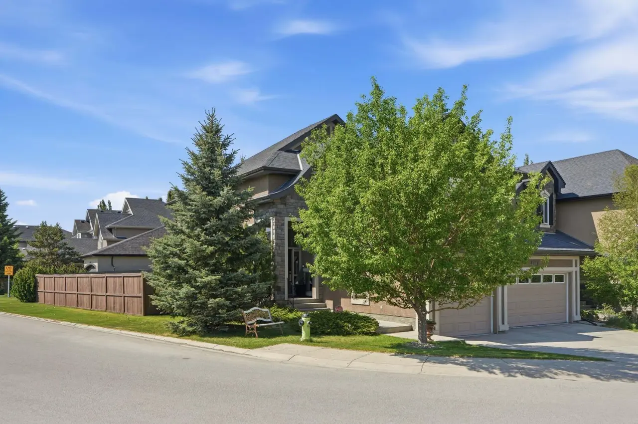 105 Cranridge Heights SE