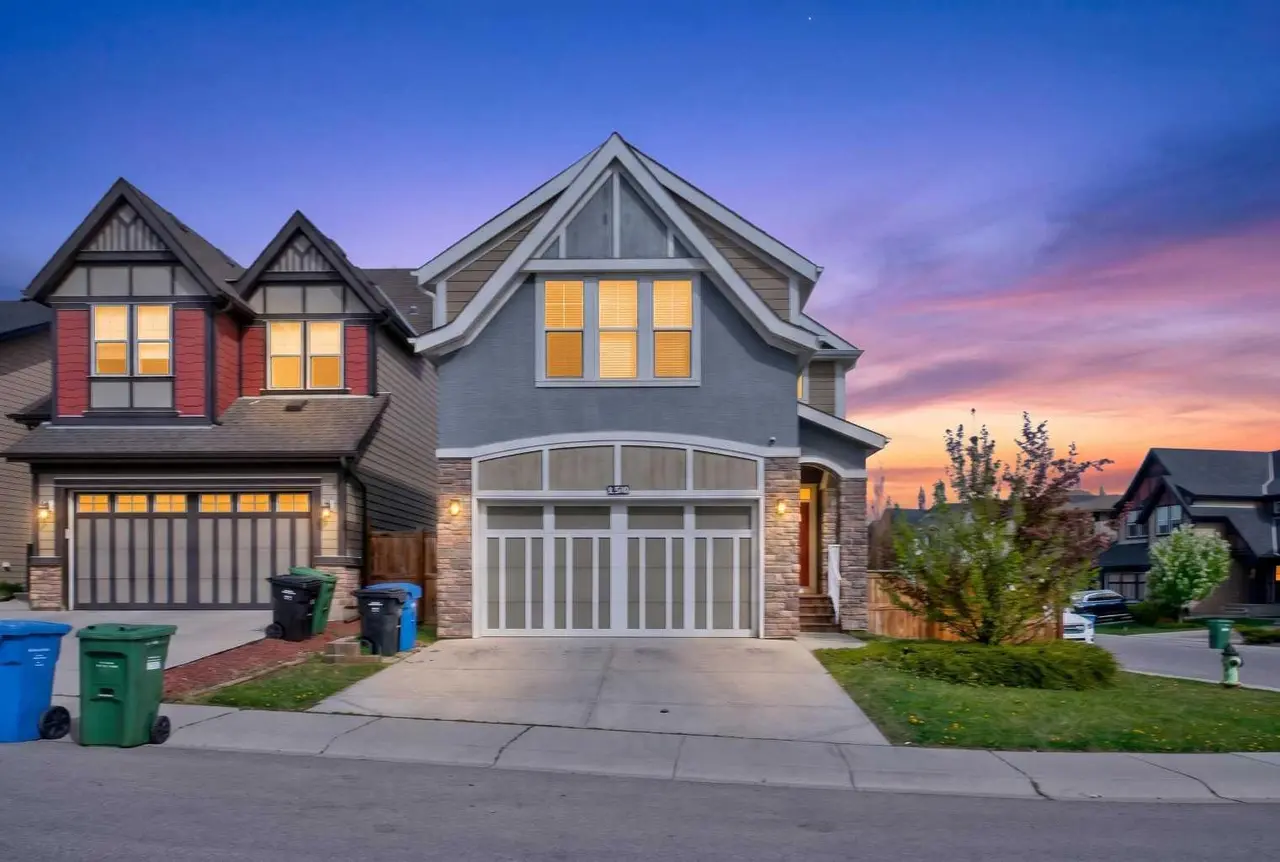 158 Masters Point SE