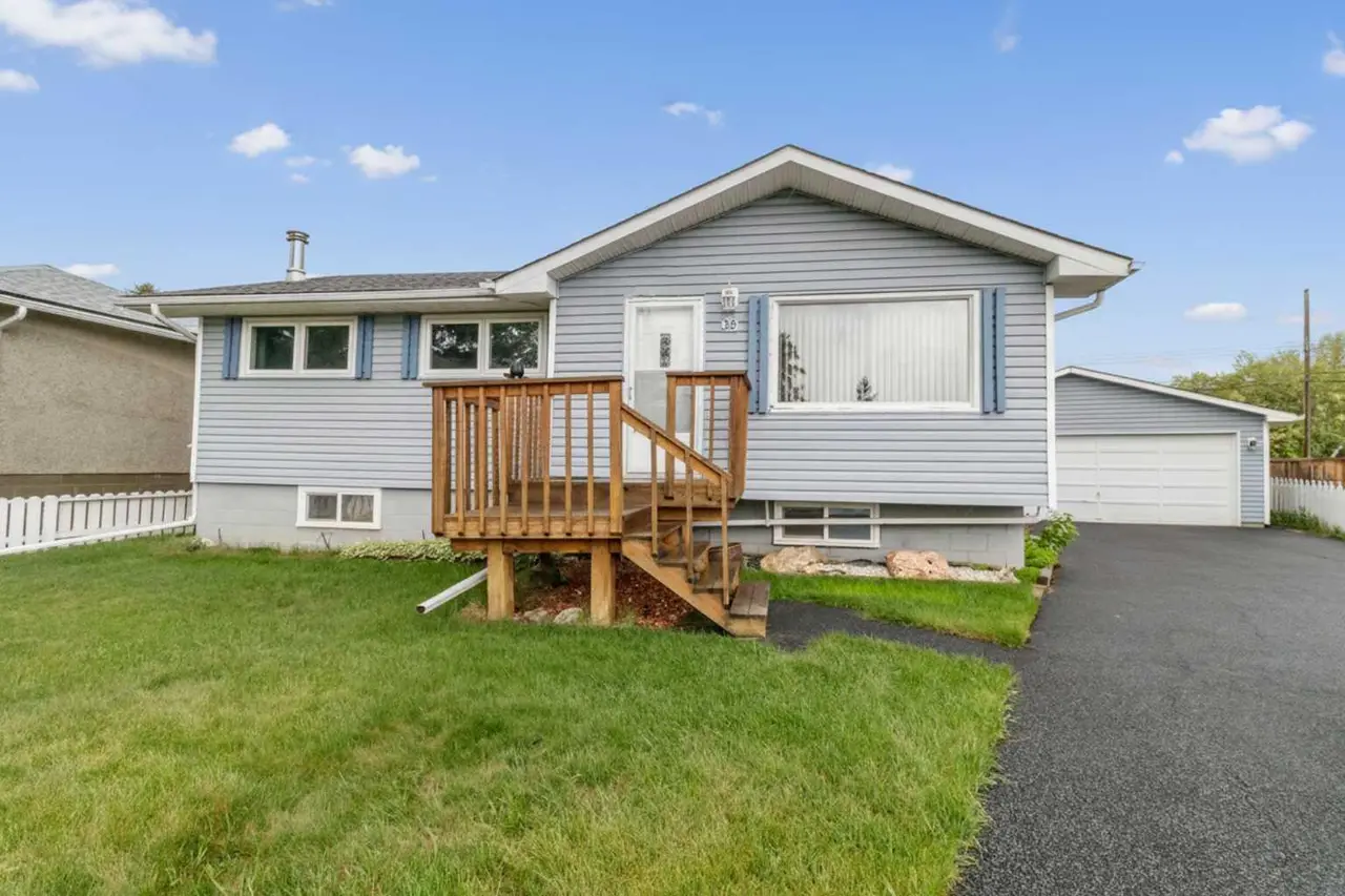 35 Beaupre Crescent