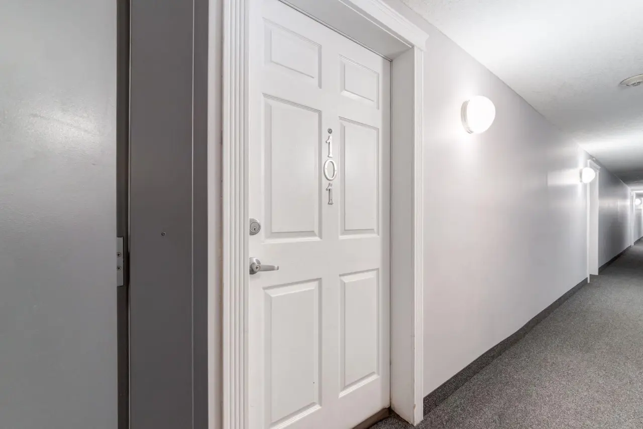 101, 11 Somervale View SW