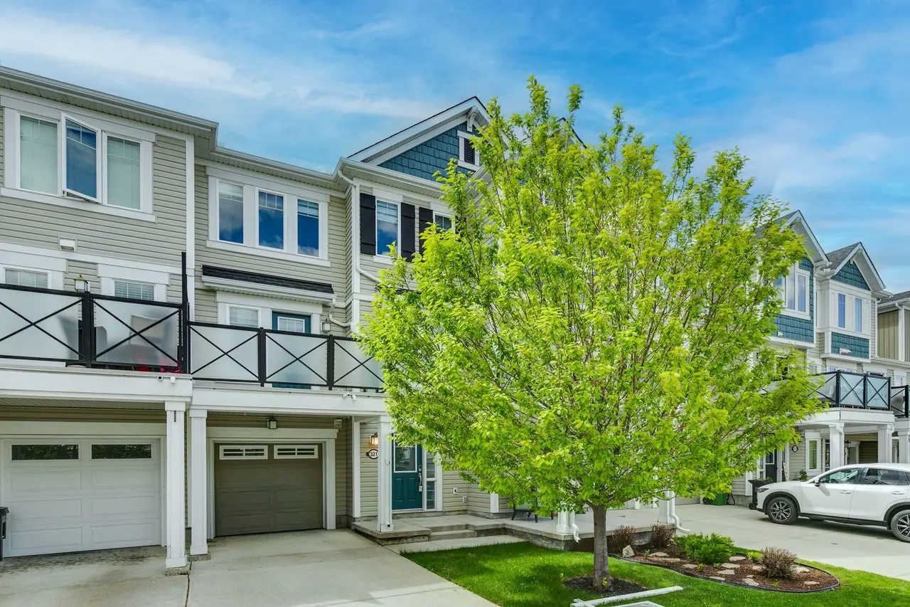 321 Windstone Gardens SW