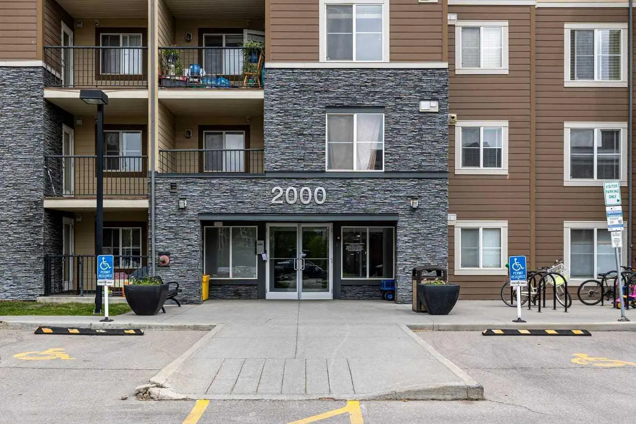 2201, 81 Legacy Boulevard SE