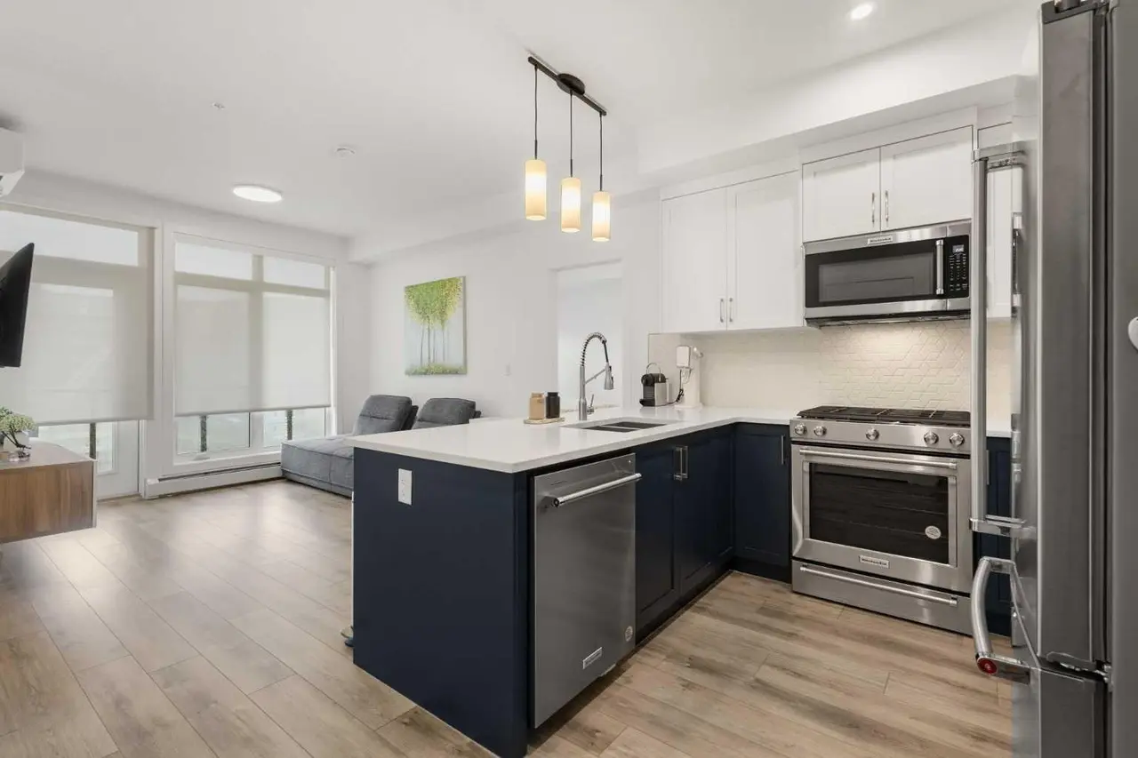 405, 205 Spring Creek Common SW