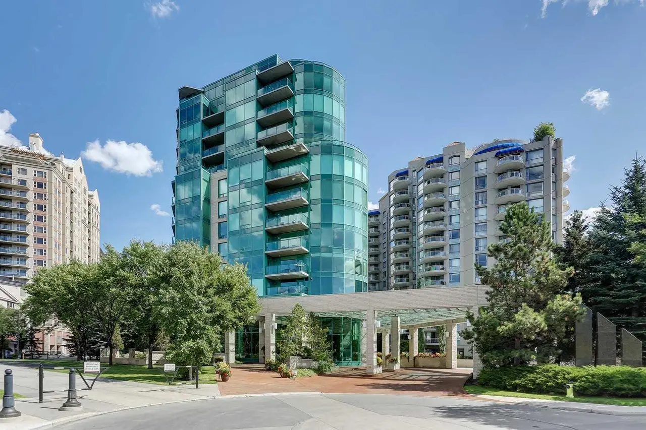 303, 837 2 Avenue SW