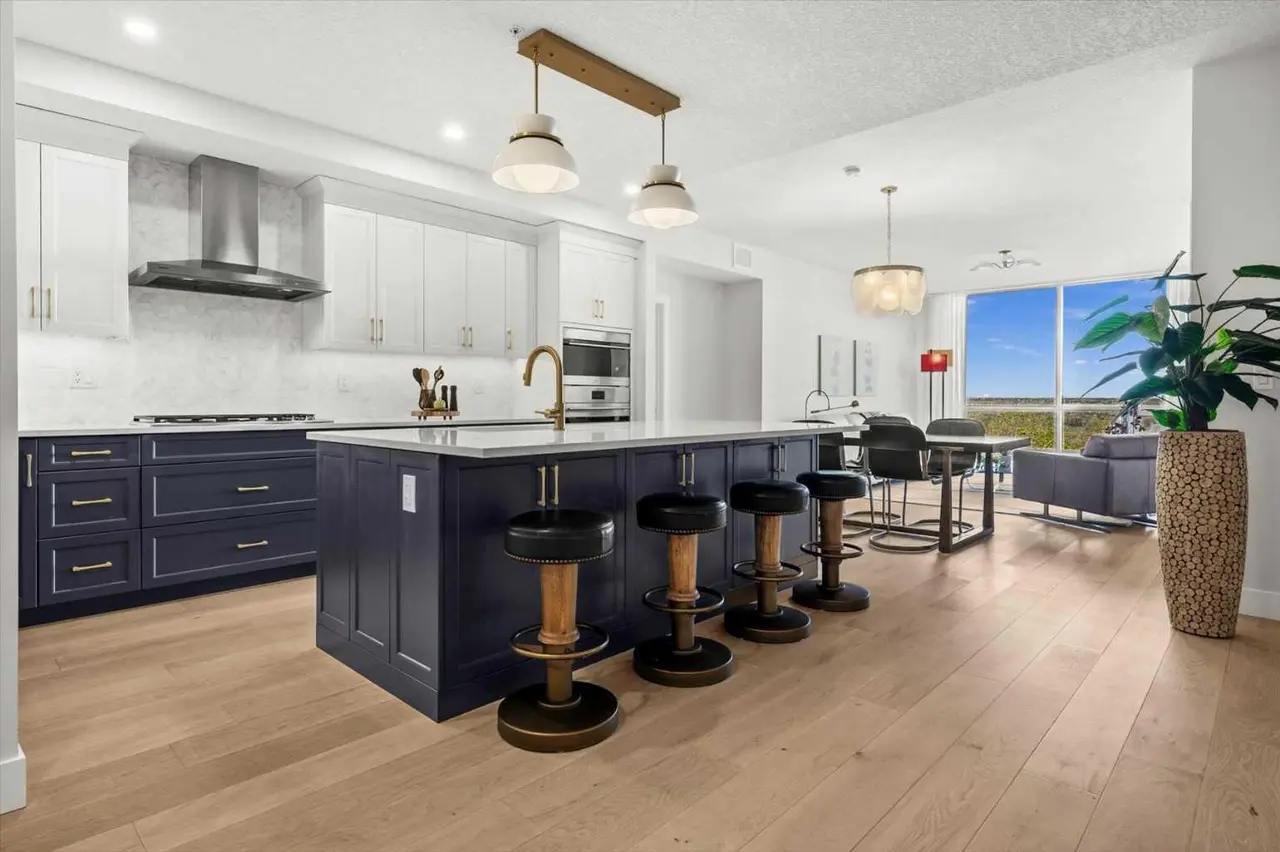 209, 15 Cougar Ridge Landing SW