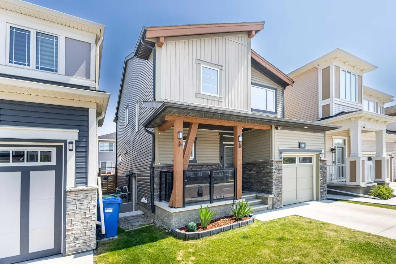 62 Carrington Rise NW