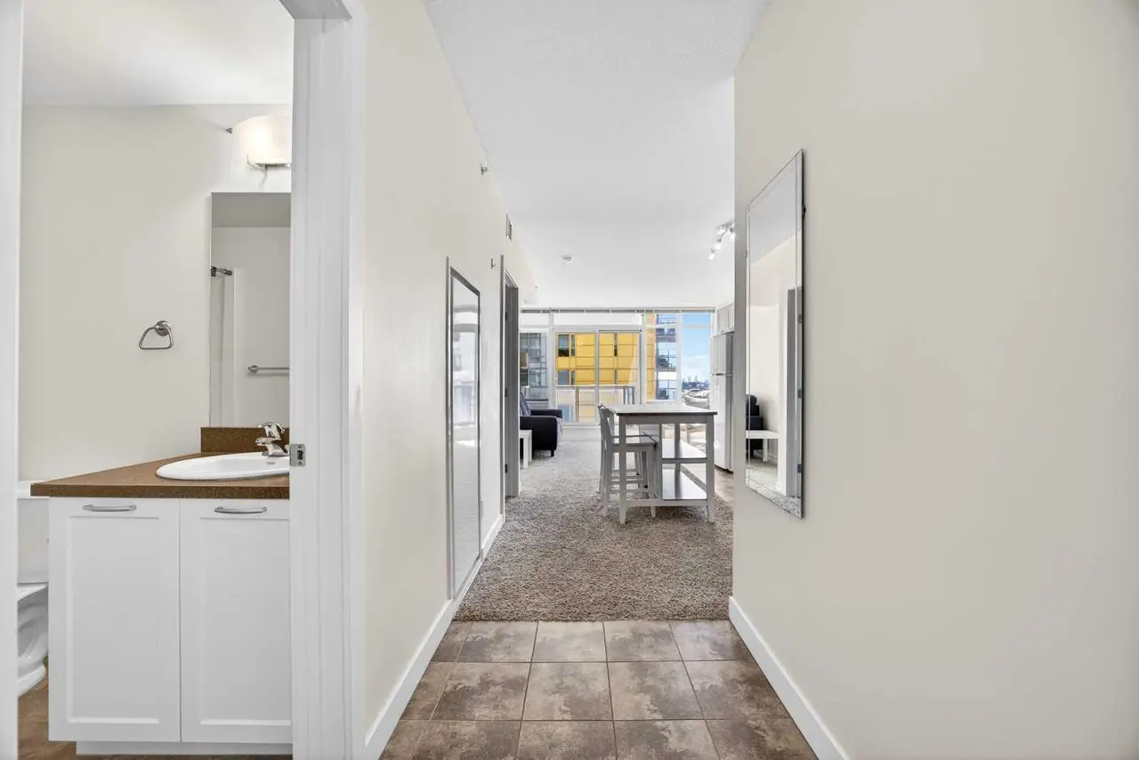 704, 3830 Brentwood Road NW