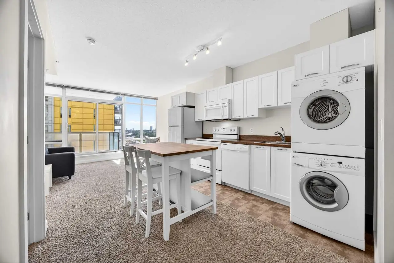 704, 3830 Brentwood Road NW