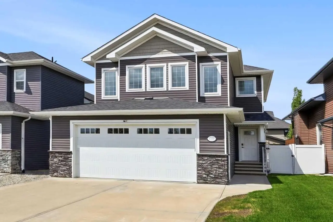 118 Viscount Drive