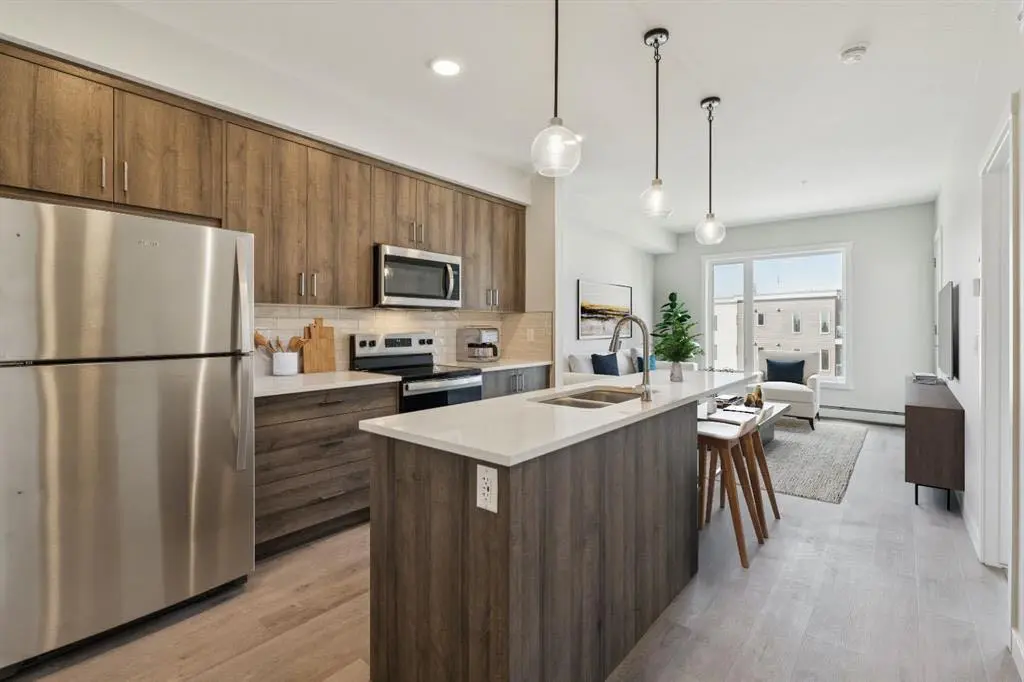 412, 700 Shawnee Square SW