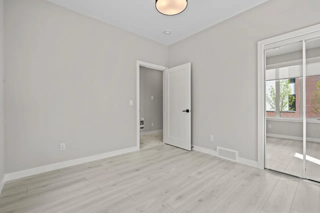 203, 8155 8 Avenue SW
