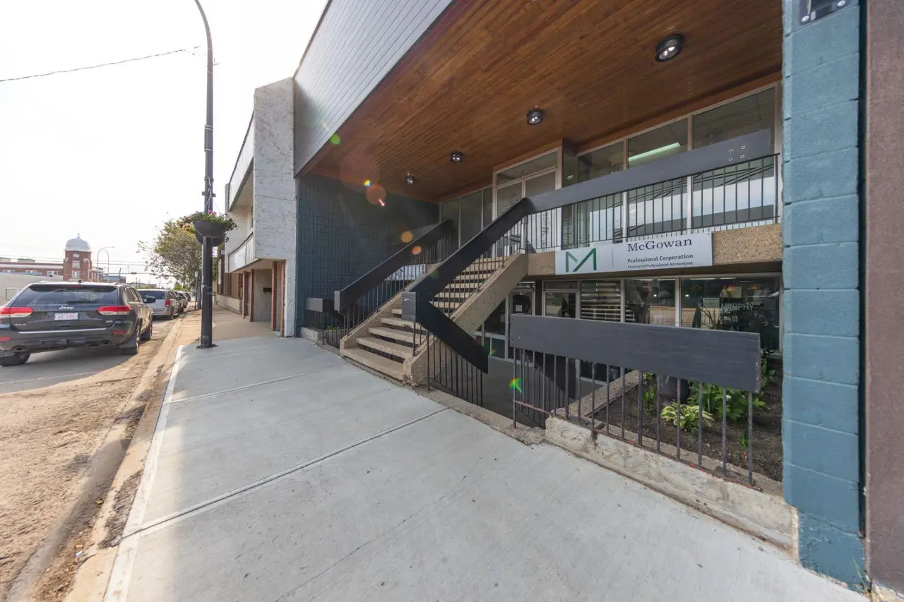 5019 50 Street