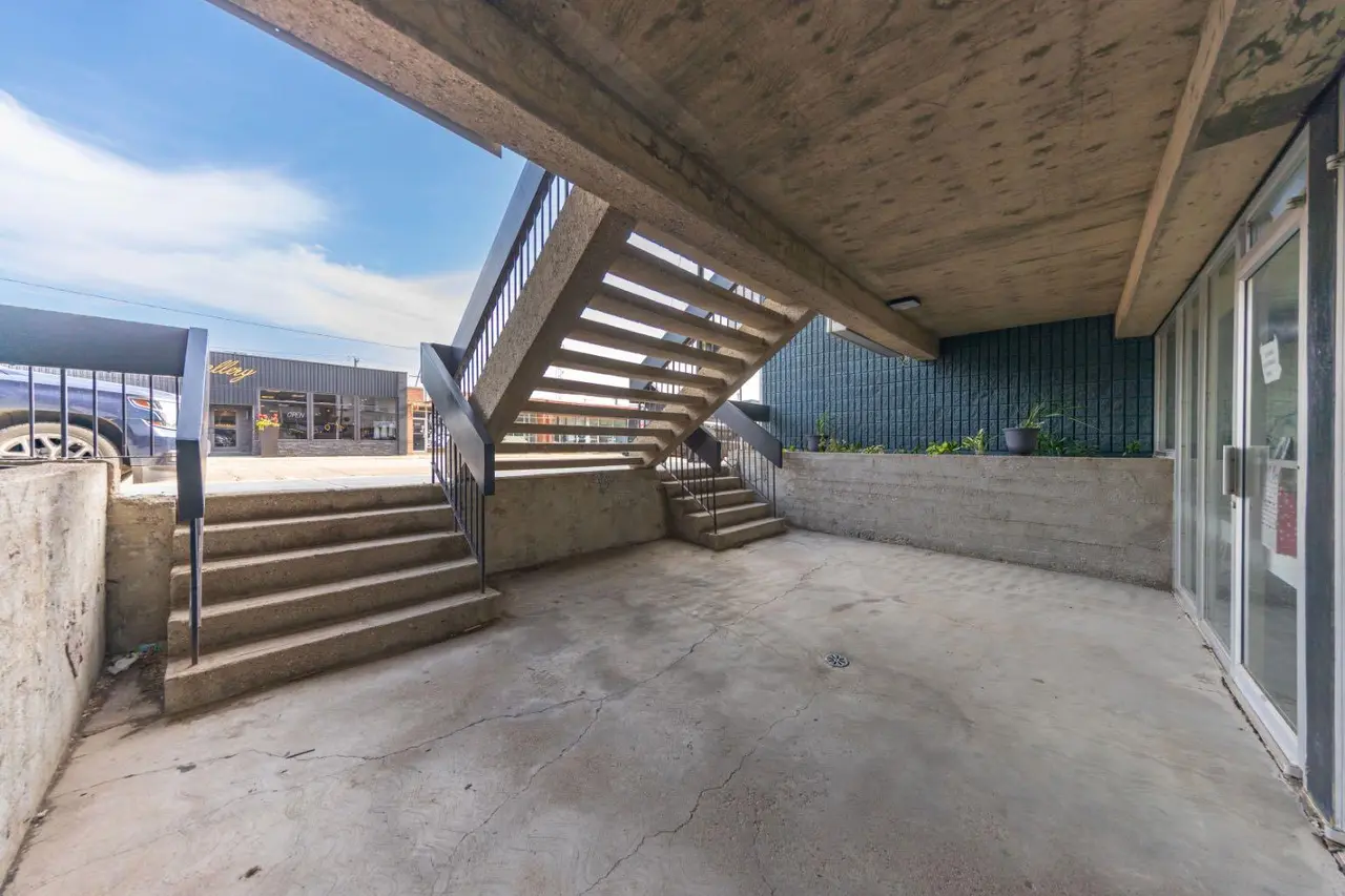 5019 50 Street 