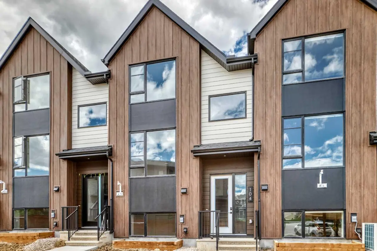 104, 199 Sage Hill Heights